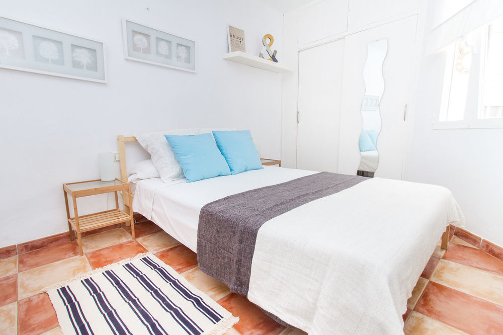 Apartamentos Malaga Centro Hernán Ruiz Málaga Exterior foto