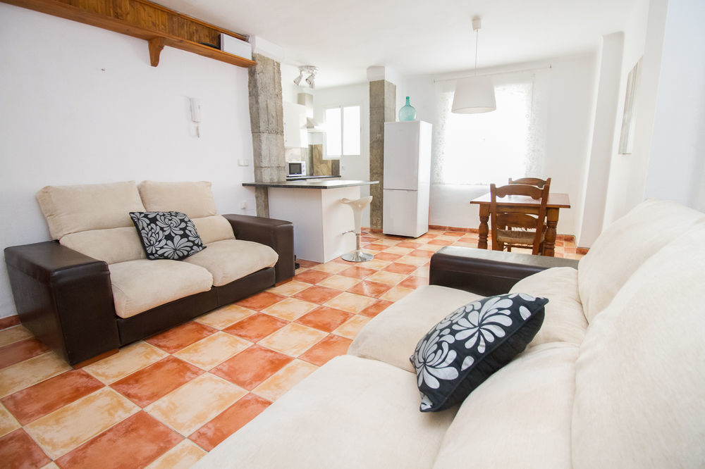 Apartamentos Malaga Centro Hernán Ruiz Málaga Exterior foto